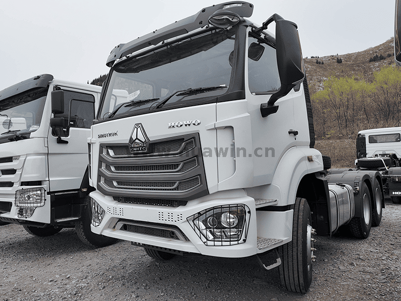 HOWO Tractor-NX-6×4-3 Howo Tracteur-NX-6 × 4-3