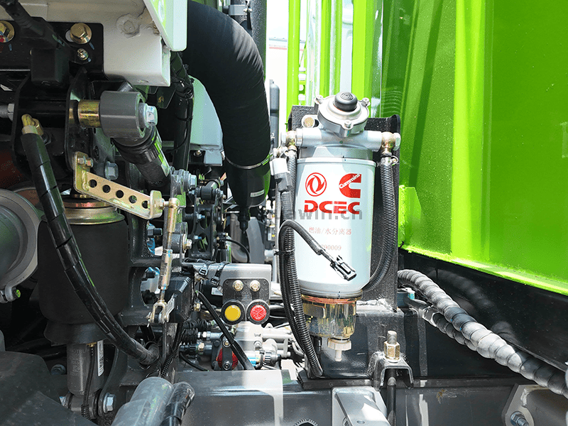 Sinotruk HOWO 4x2 Heavy-Duty Road Sweeper Truck-5 Sinotruk Howo 4x2 Tamion de balayeur de route lourde-5