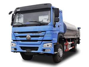 Tout nouveau camion à pulvérisation de bitume à charge lourde 4x2