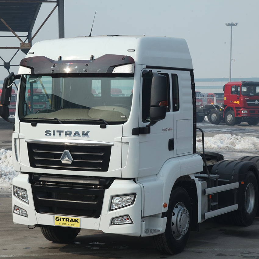 Camion tracteur SITRAK 6X4 480HP avec transmission manuelle 5