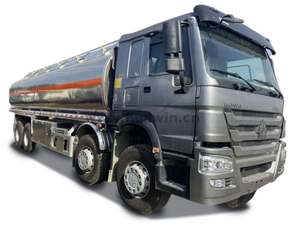 Sinotruk Howo 8x4 12 Wheeler Fuel Tamiker Tamion 30 kl Matière d'aluminium