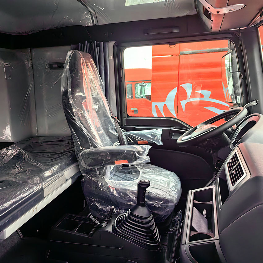 SITRAK 6X4 430HP Man Engine Tracteur Camion 3