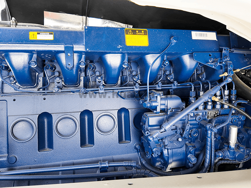 Howo Sprinkler Truck 6x4-7