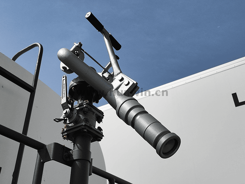 Howo Sprinkler Truck TX 6X4-4