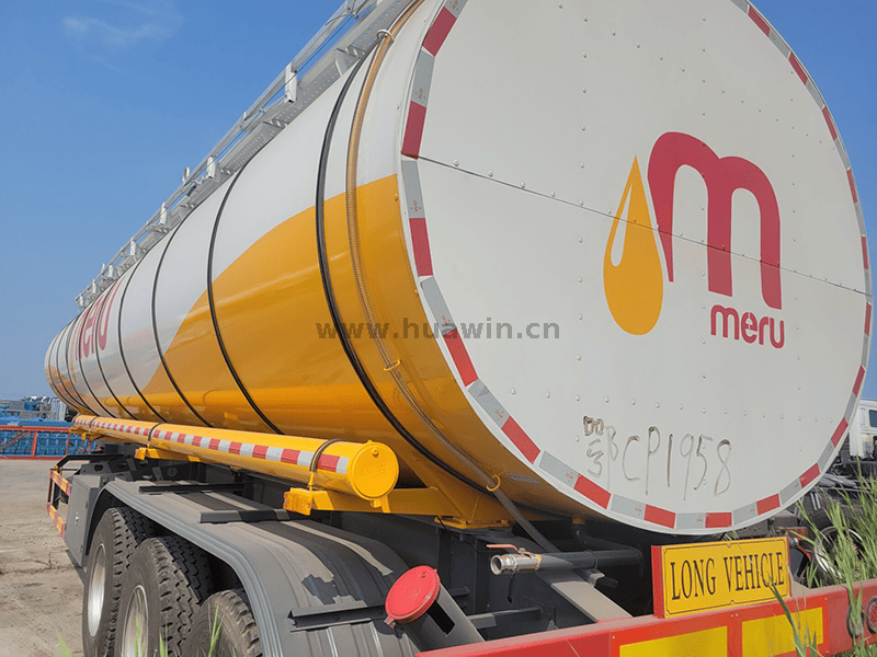 SEMI-TRAILER-11 de 40 cmb &agrave; 3 axes