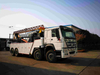 Howo 8x4 12 Wheeler Heavy Dutwer Worker Truck