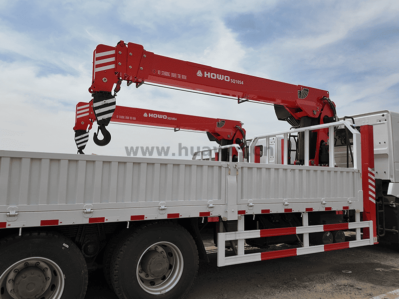 Camion Sinotruk Howo CRANE MONTANT-8