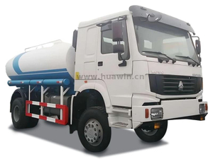 Sinotruk Howo 4x4 Awd Drive Awd Camion-AWD-13 000 litres