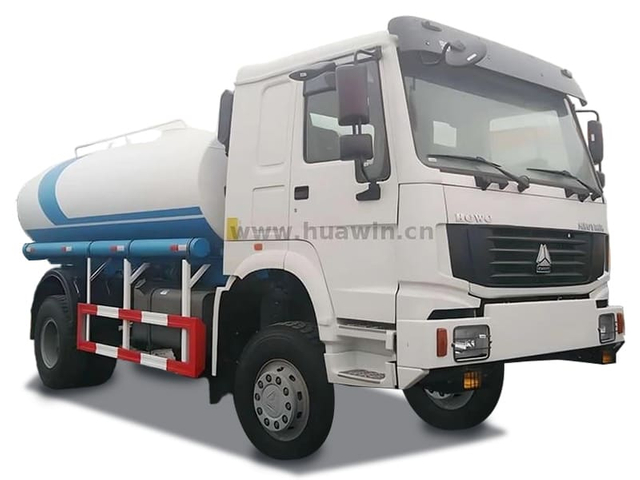 Sinotruk Howo 4x4 Awd Drive Awd Camion-AWD-13 000 litres