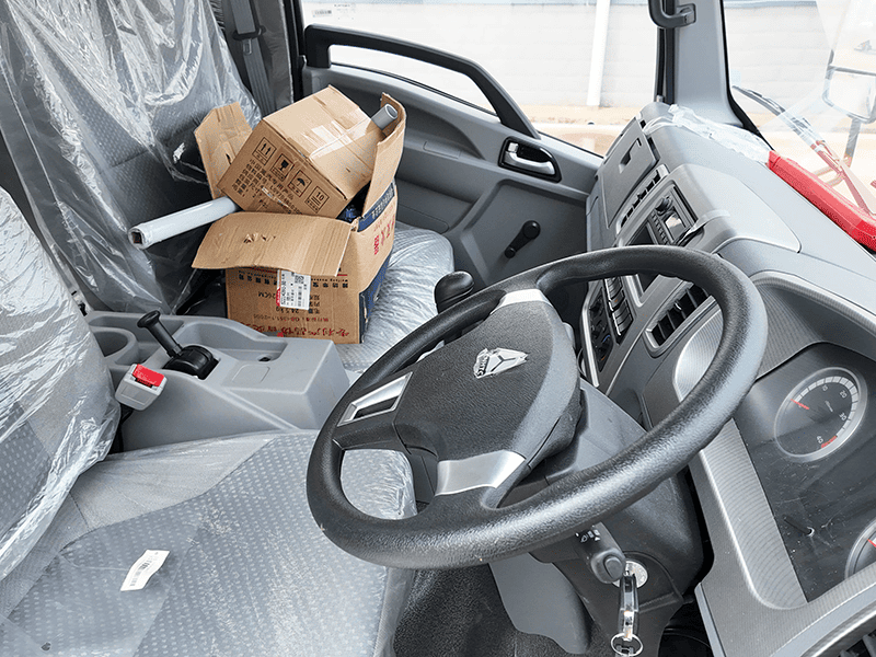 Sinotruk Howo Fuel Truck-Light Truck-6